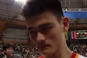 20岁时被问有没有实力打NBA？姚明